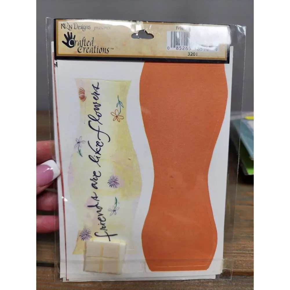CRAFTED CREATIONS DESIGNER GREETING CARD MAKING KIT PAPERCRAFTS Friends BringJoy